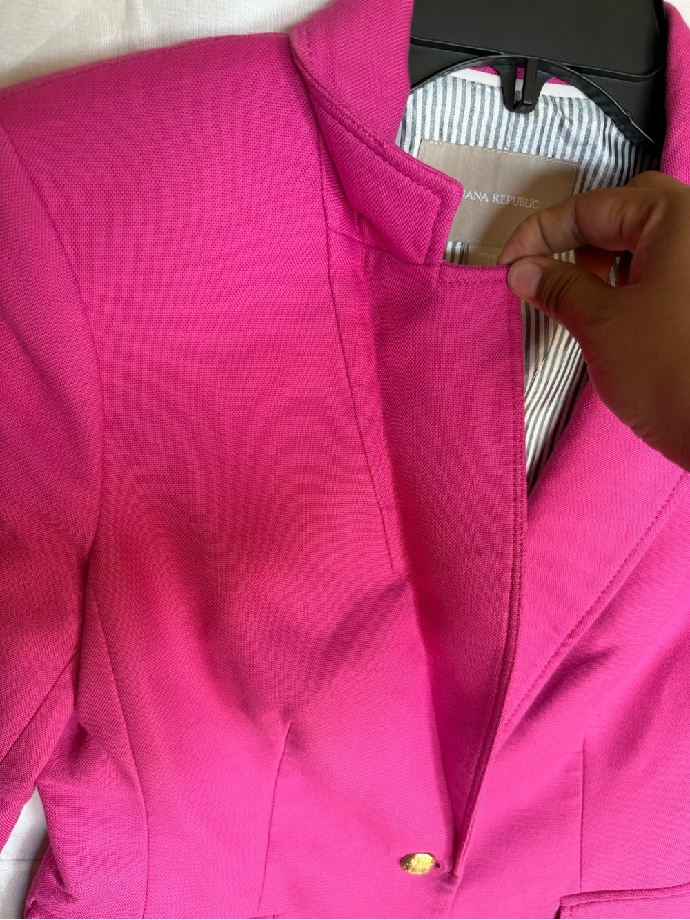 Banana Republic pink blazer with gold button, striped interior lining Petite - Picture 7 of 16